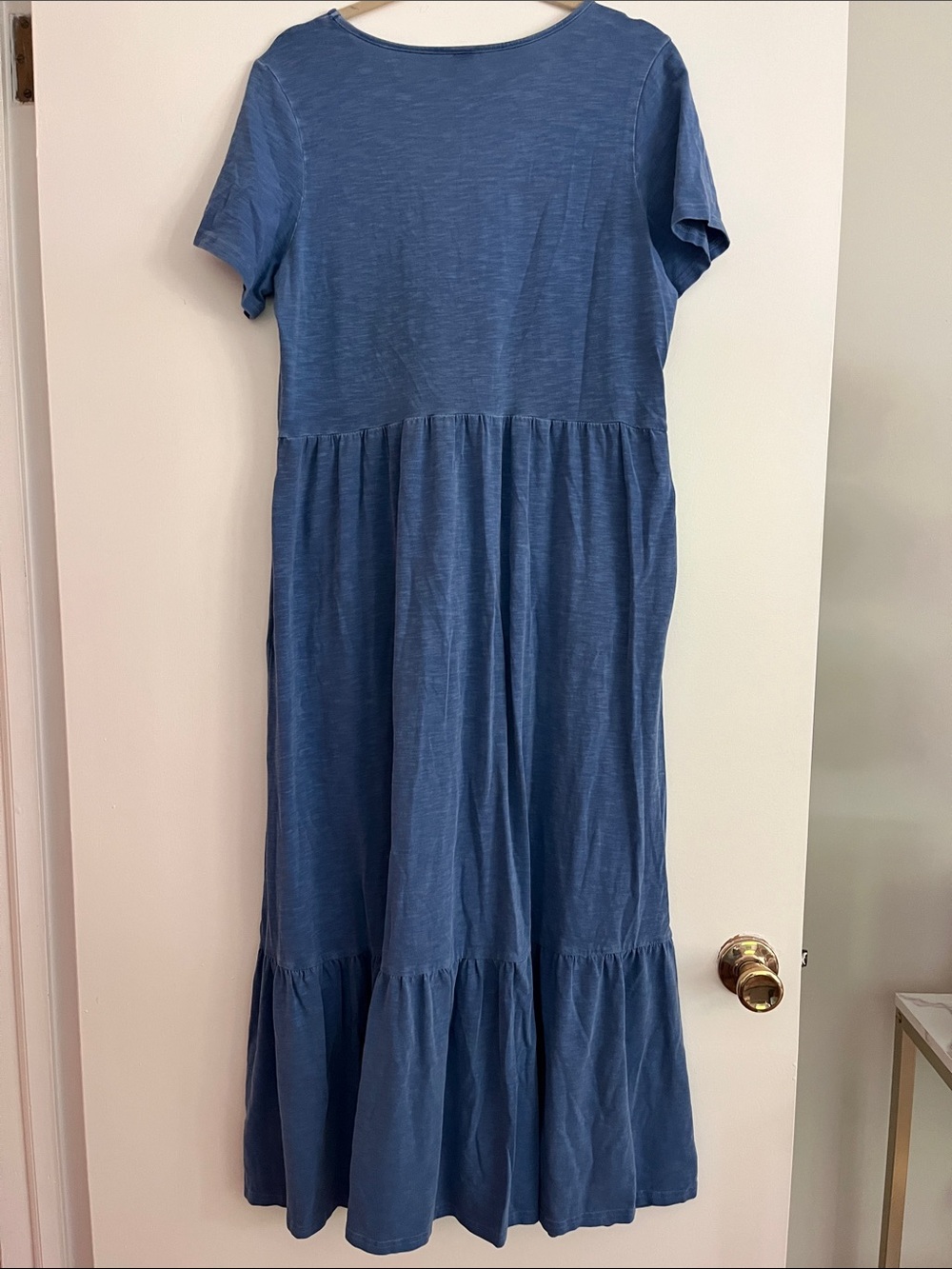 Women’s M Old Navy Tiered Jersey Midi Flowy Dress Pockets Blue - Picture 3 of 4